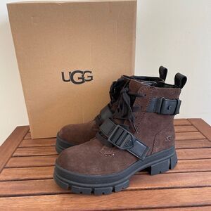 UGG Ashton Lace-Up Buckled Waterproof Suede Booties Burnt Cedar US Women Size6.5